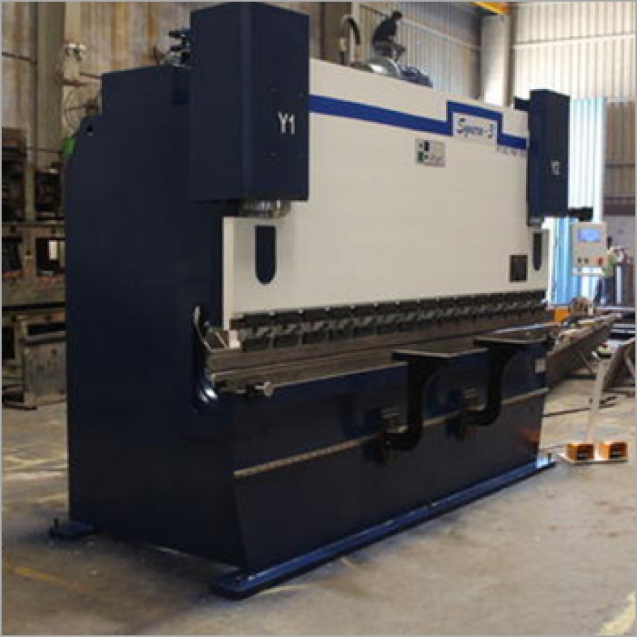 CNC Press Brake Machine, INR 850000, PARRYTECH HYDRAULICS