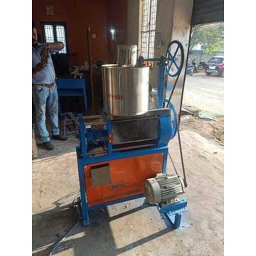 3 Bolt Mini Oil Expeller Machine