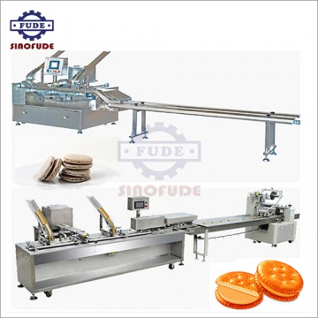 Biscuit Sandwiching Machine