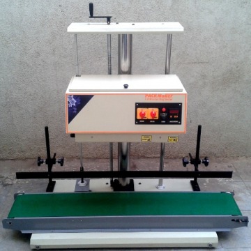 Continuous Bag Sealer Machine