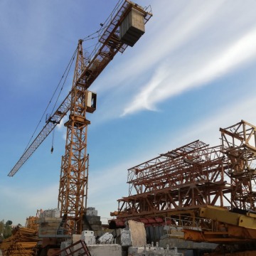 Tower Cranes and Hoists