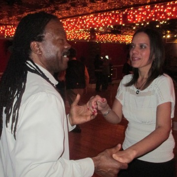 Salsa Dance Lessons. Group Salsa Classes and Private Salsa Dance Lessons in Brooklyn.