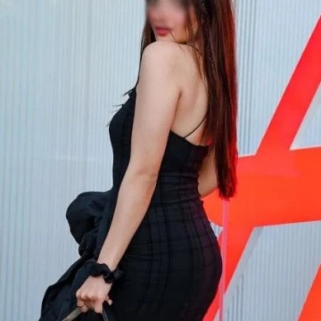 9990644489⎷❤✨ Call girls in Sector 22 Noida Special price with a special young