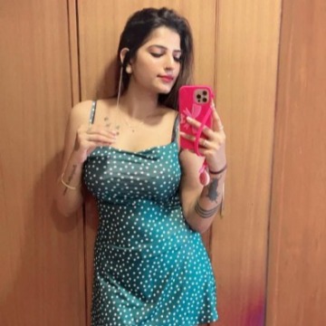 +91-9818470885 Call Girls in Majnu Ka Tilla Delhi NCR✔️