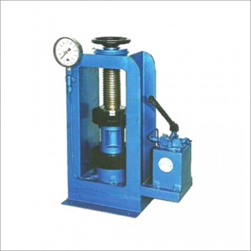 Hand Operated Compression Testing Machine