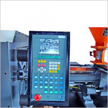 Injection Moulding Machines With Ancillaries