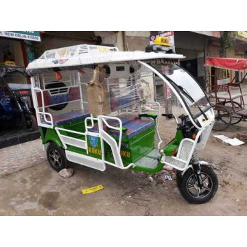 Kuku Electric Rickshaw